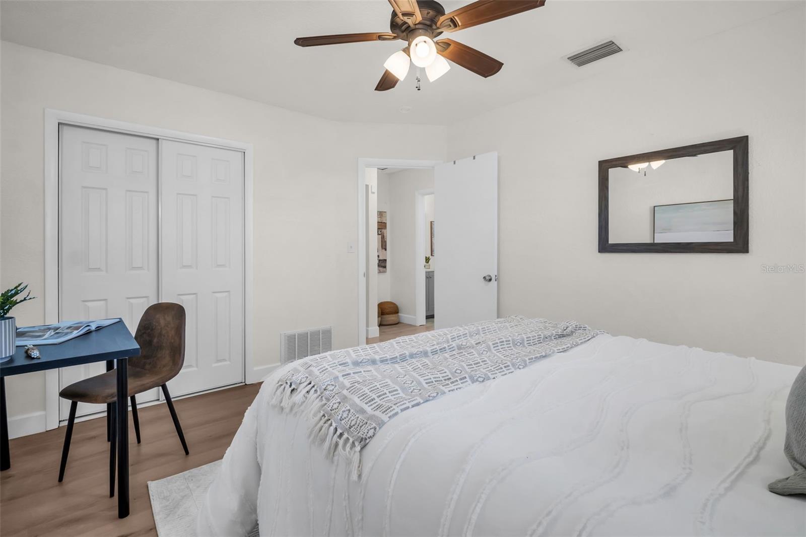 5801 DARTMOUTH AVE N, ST PETERSBURG, FL, 33710