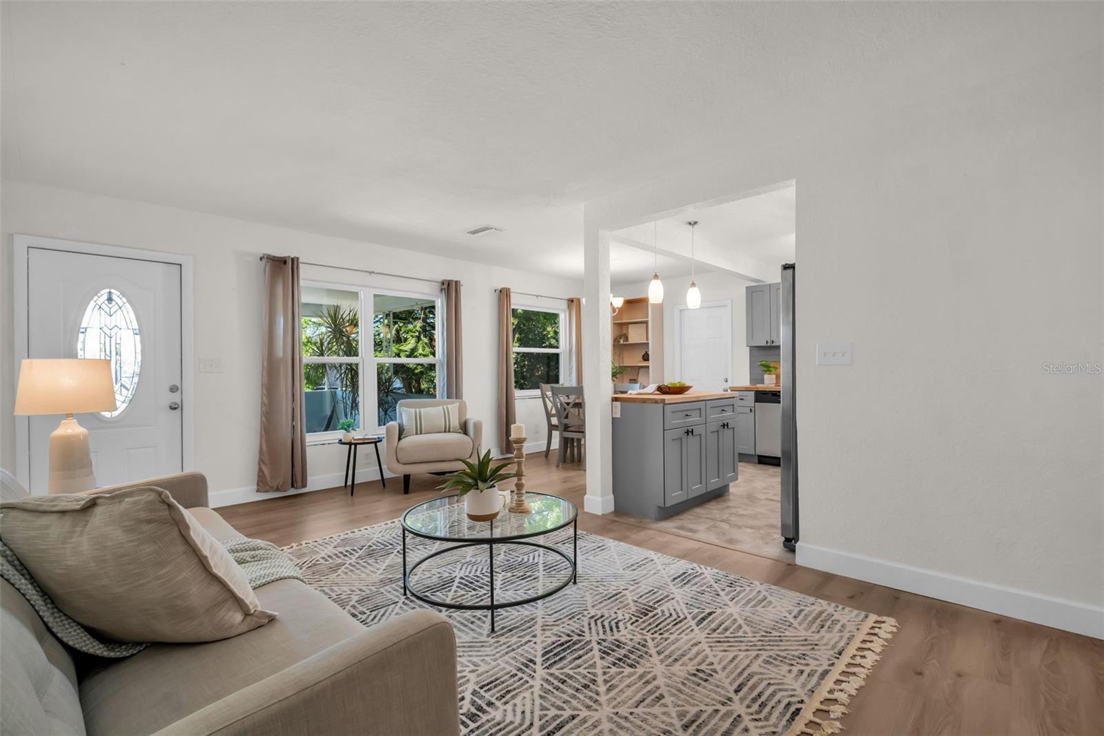 5801 DARTMOUTH AVE N, ST PETERSBURG, FL, 33710