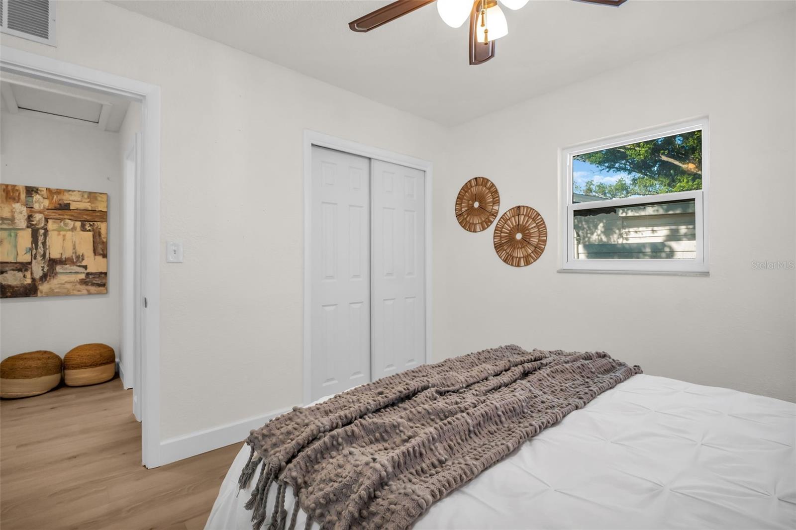 5801 DARTMOUTH AVE N, ST PETERSBURG, FL, 33710