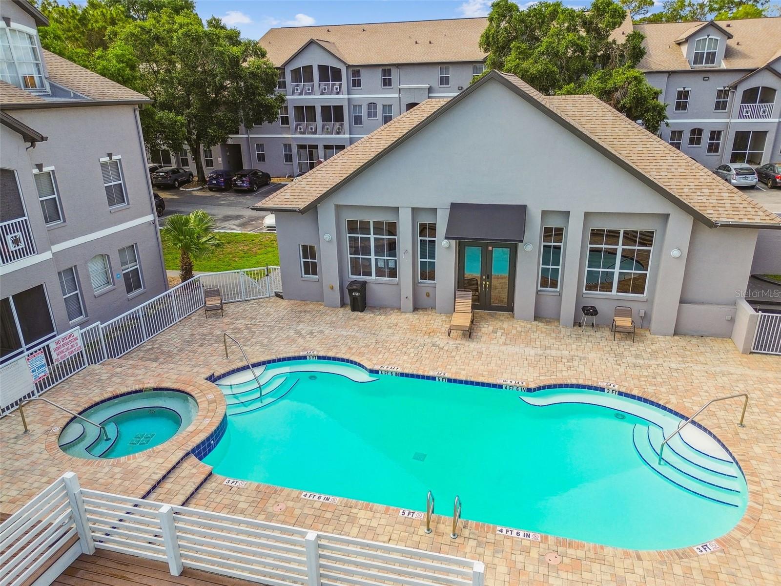 5041 SUNRIDGE PALMS DR #201, TAMPA, FL, 33617