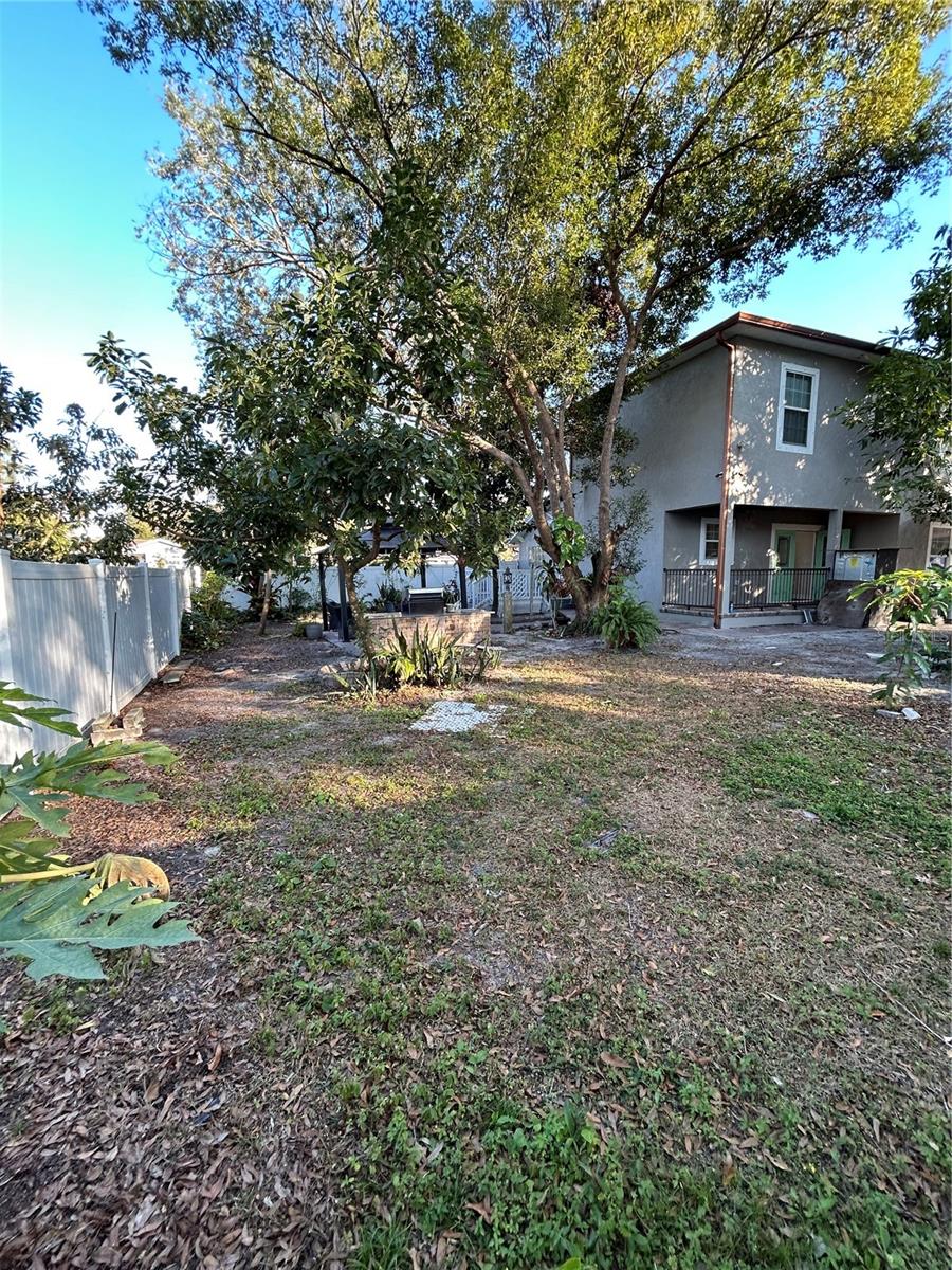 8006 N ROME AVE, TAMPA, FL, 33604