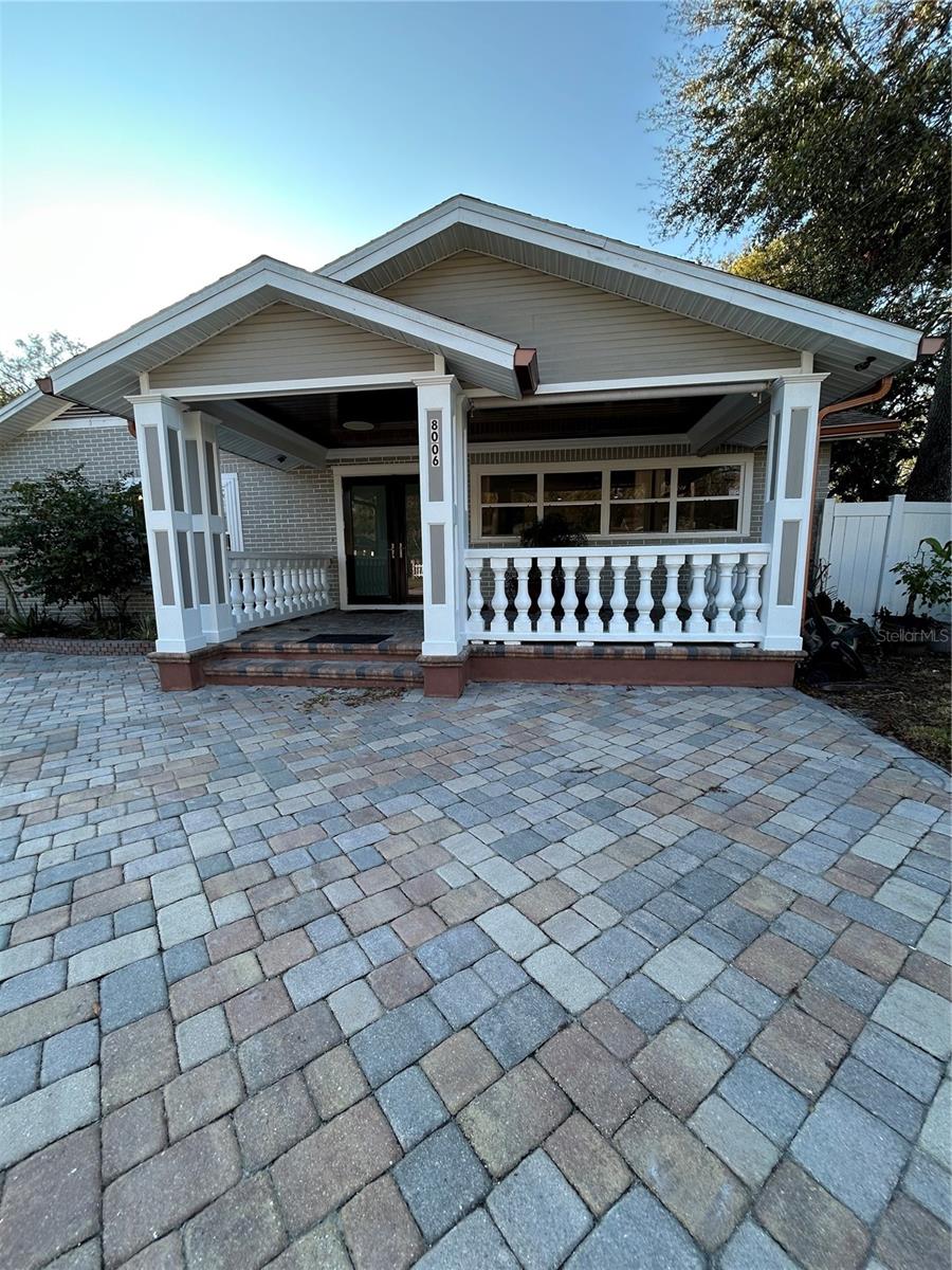 8006 N ROME AVE, TAMPA, FL, 33604