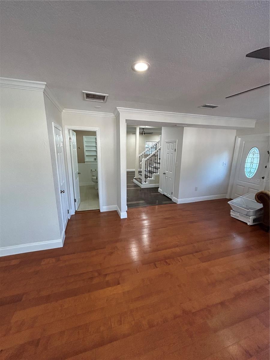 8006 N ROME AVE, TAMPA, FL, 33604