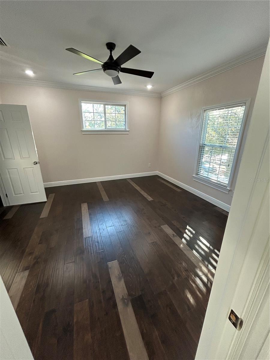 8006 N ROME AVE, TAMPA, FL, 33604