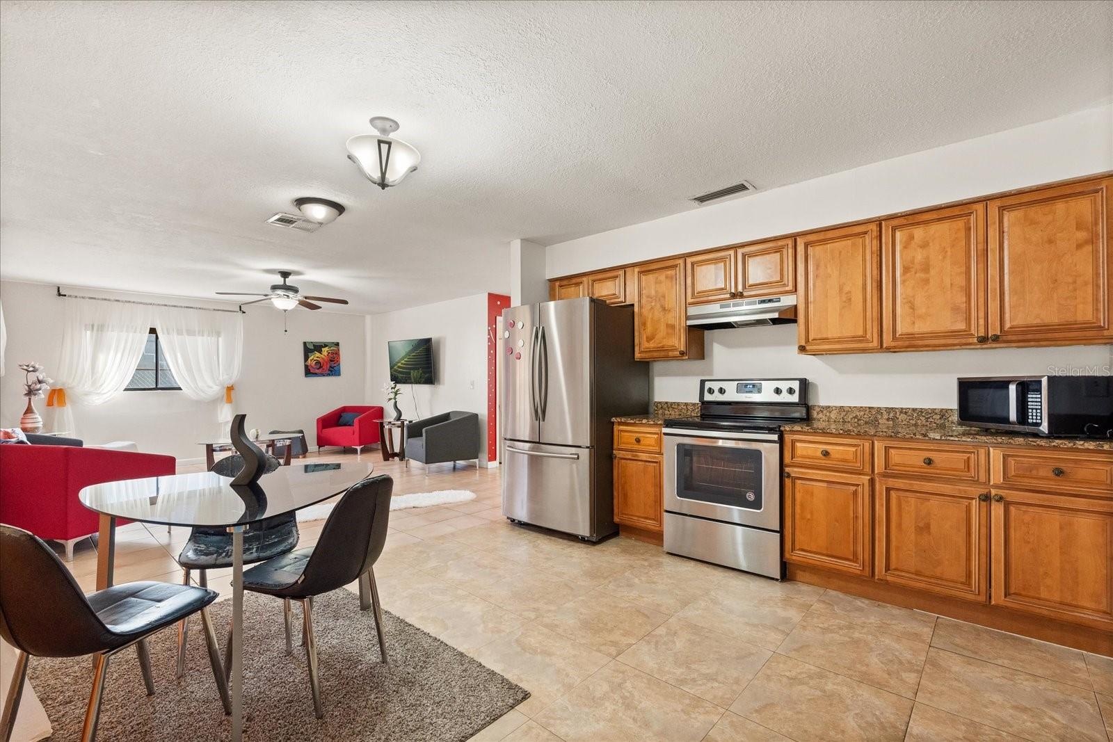 870 DARWIN DR, ALTAMONTE SPRINGS, FL, 32701