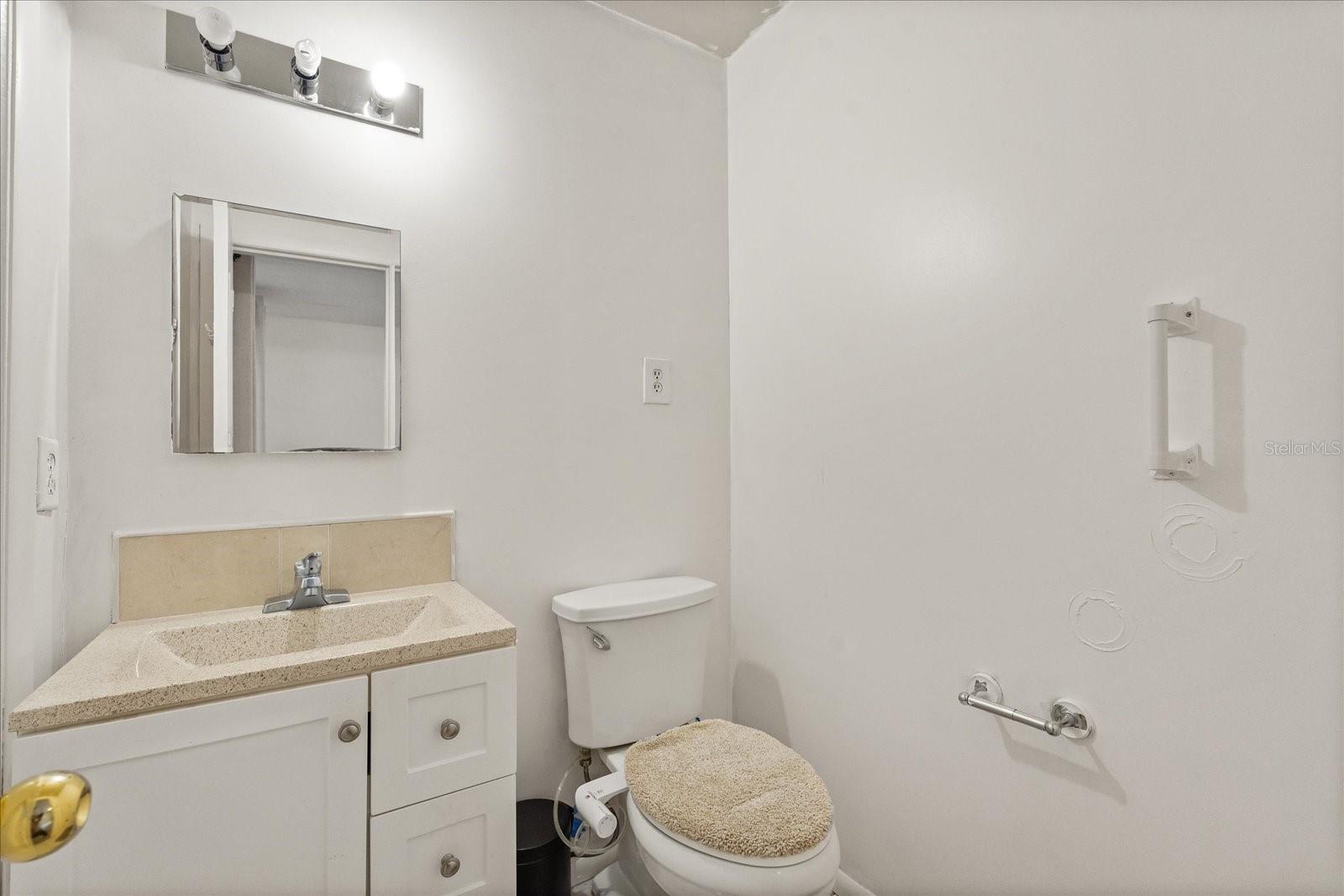 870 DARWIN DR, ALTAMONTE SPRINGS, FL, 32701