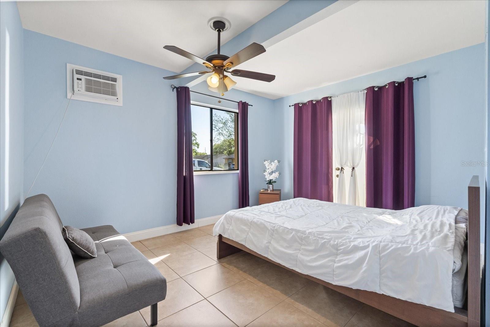 870 DARWIN DR, ALTAMONTE SPRINGS, FL, 32701