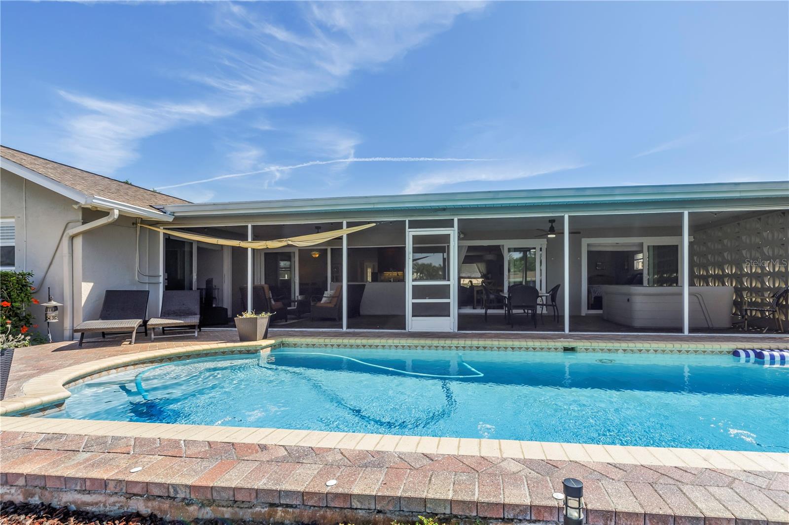 5208 DENVER ST NE, ST PETERSBURG, FL, 33703