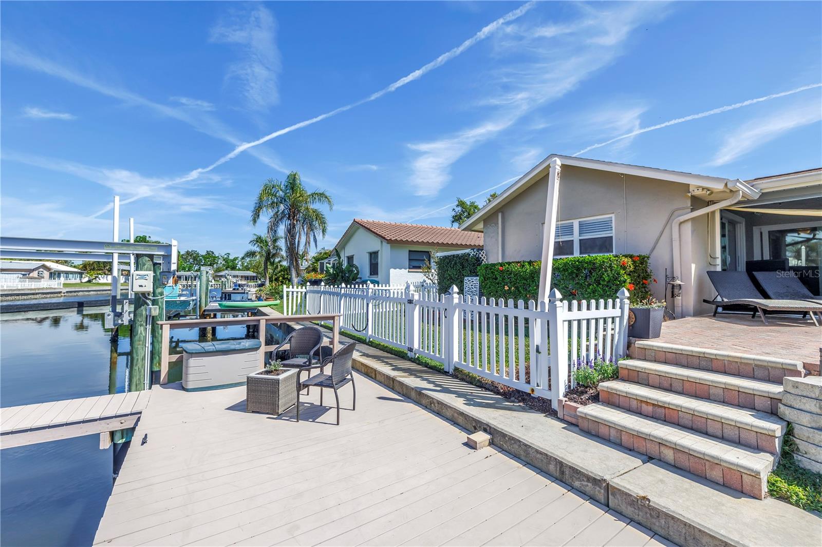 5208 DENVER ST NE, ST PETERSBURG, FL, 33703