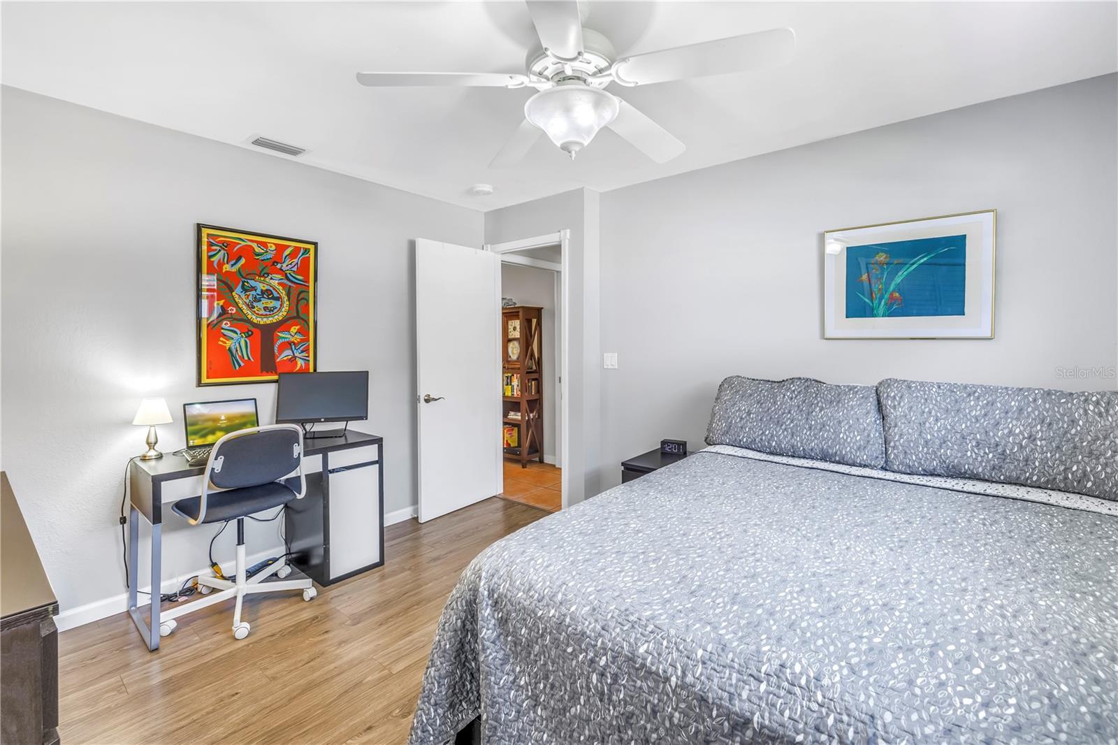 5208 DENVER ST NE, ST PETERSBURG, FL, 33703