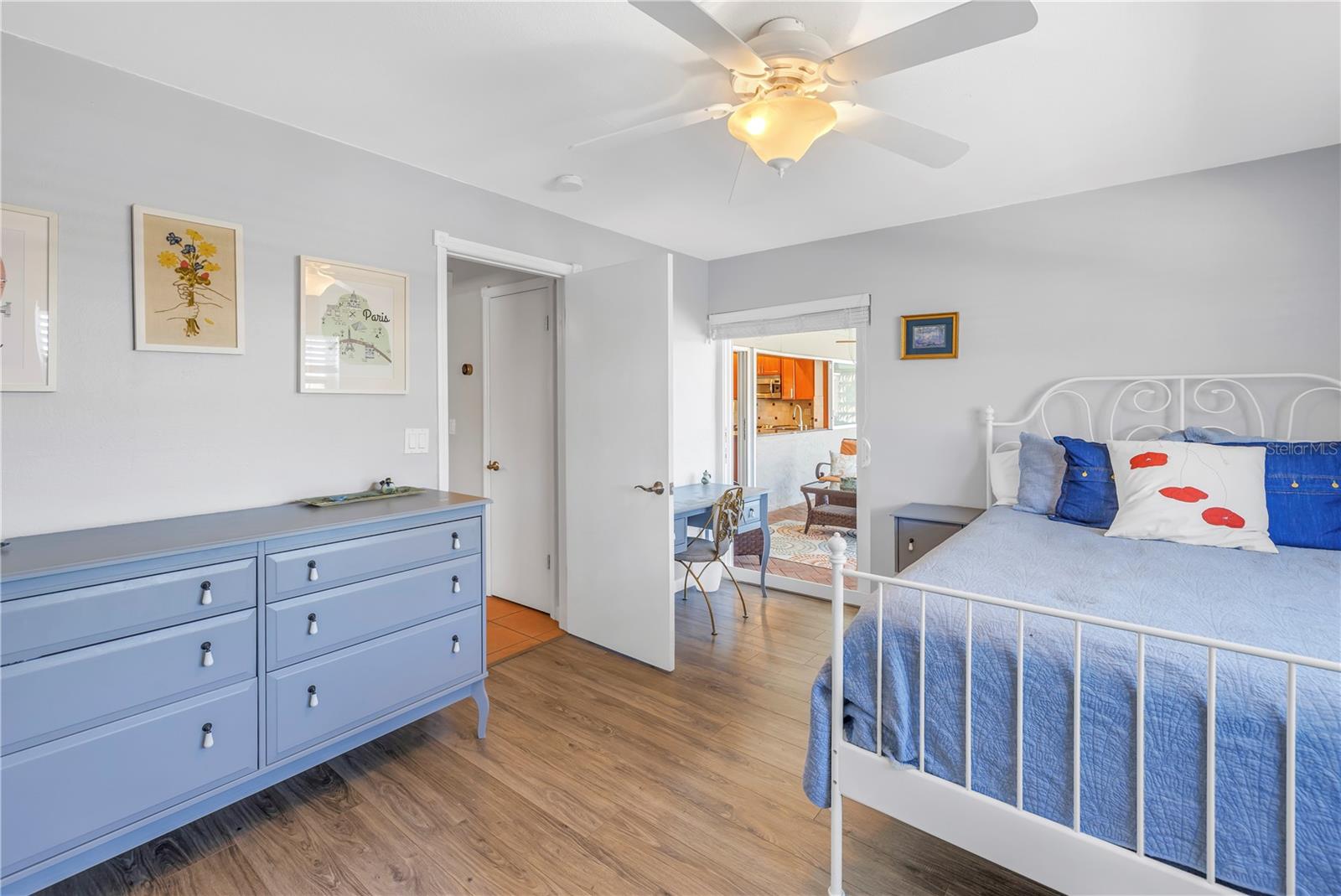 5208 DENVER ST NE, ST PETERSBURG, FL, 33703