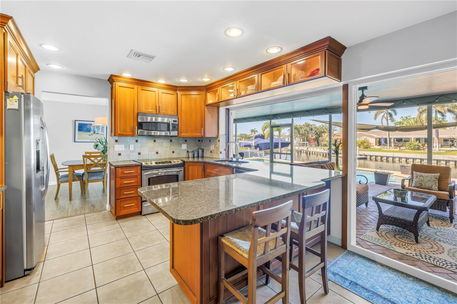 5208 DENVER ST NE, ST PETERSBURG, FL, 33703