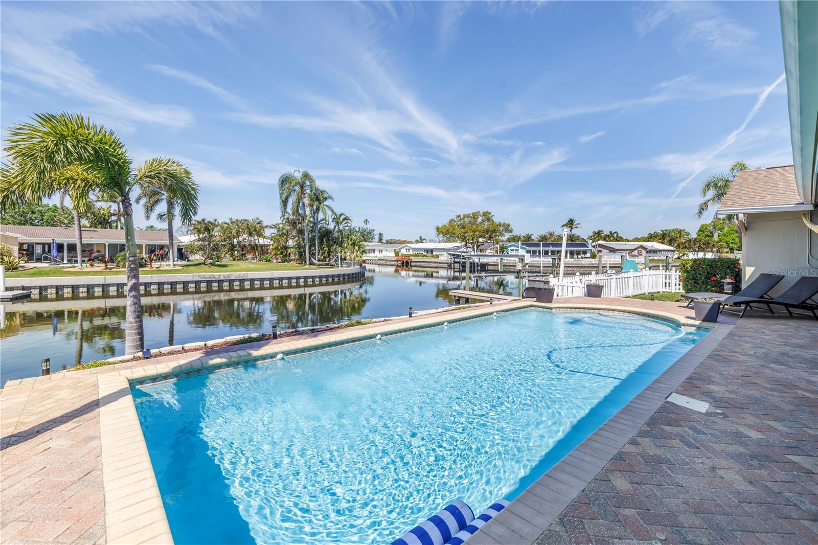 5208 DENVER ST NE, ST PETERSBURG, FL, 33703