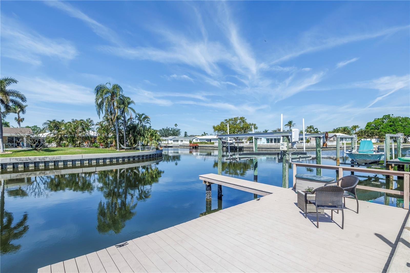 5208 DENVER ST NE, ST PETERSBURG, FL, 33703