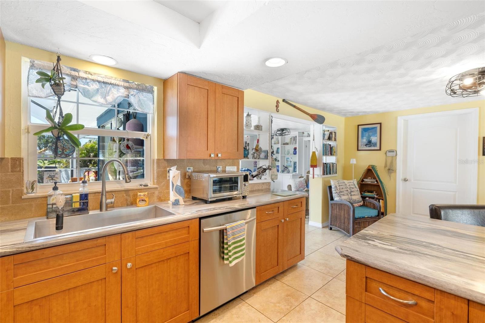 4279 HARBOR BLVD, PORT CHARLOTTE, FL, 33952