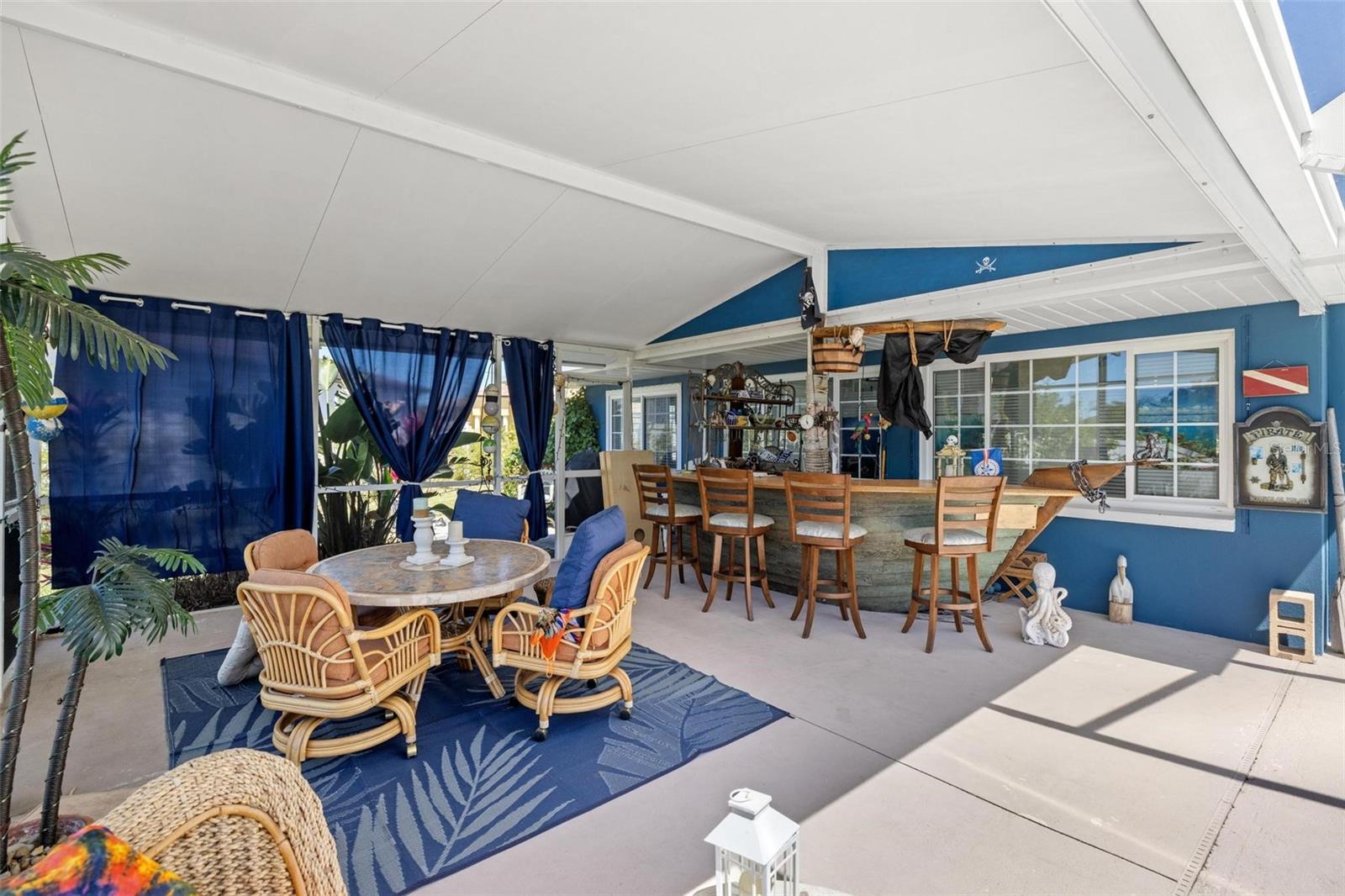 4279 HARBOR BLVD, PORT CHARLOTTE, FL, 33952