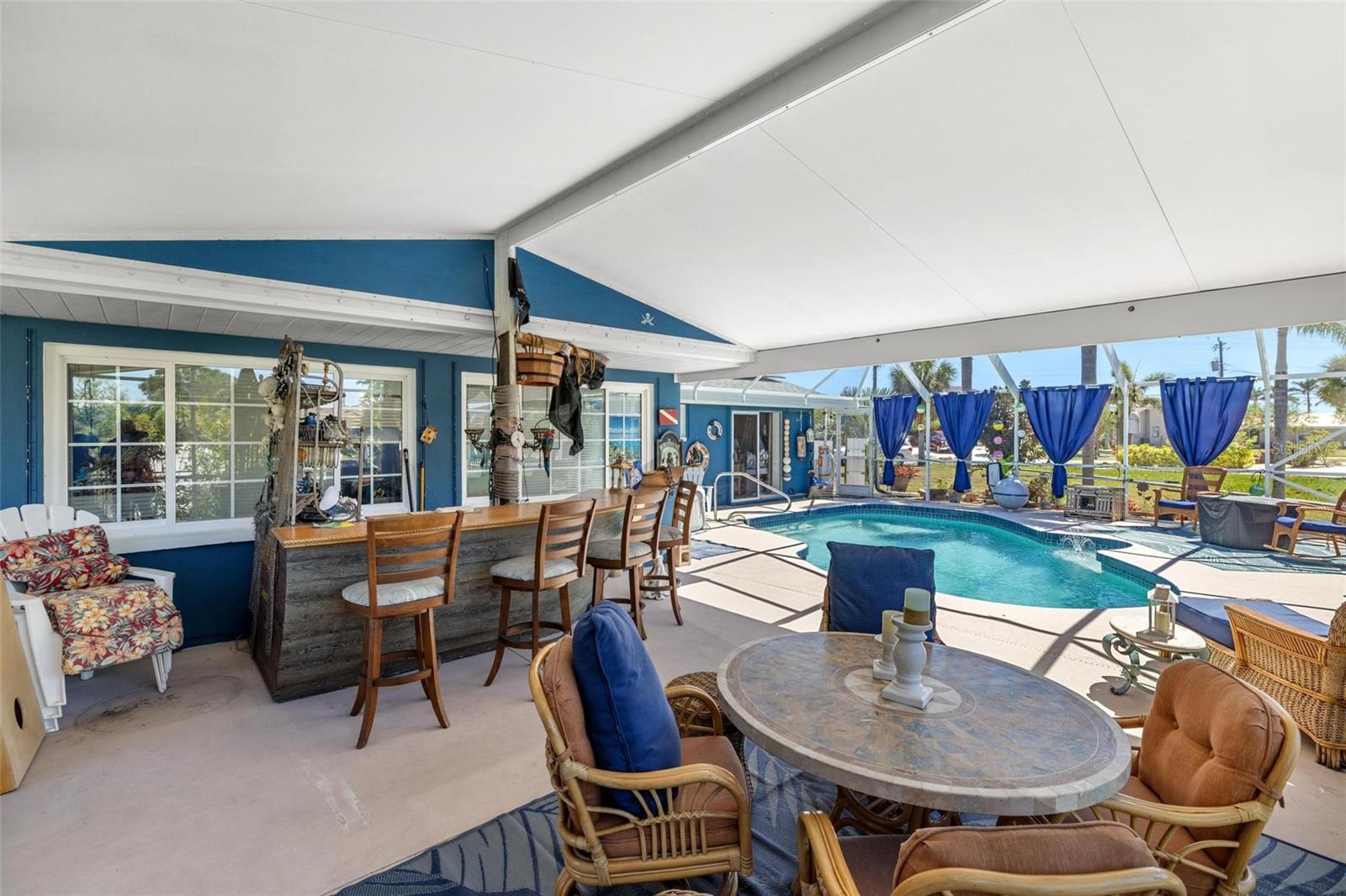 4279 HARBOR BLVD, PORT CHARLOTTE, FL, 33952