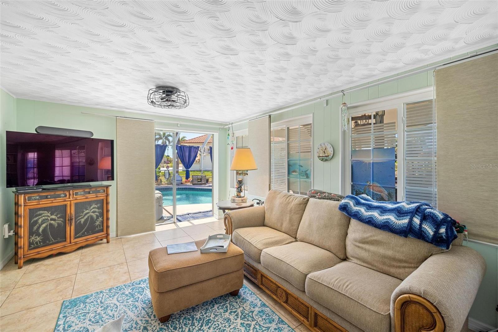4279 HARBOR BLVD, PORT CHARLOTTE, FL, 33952