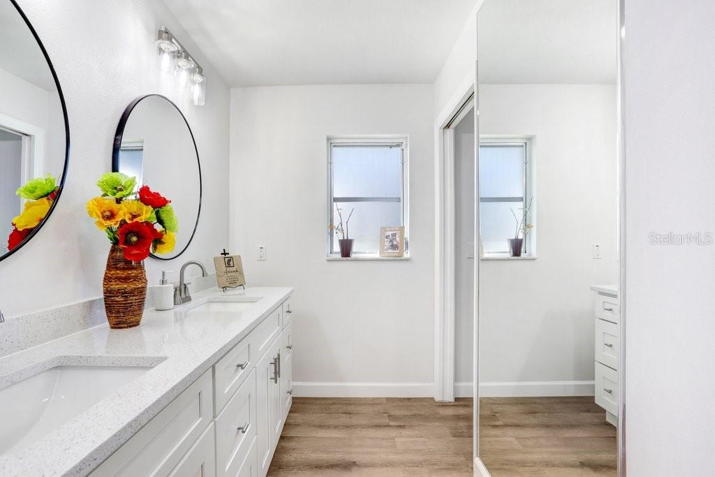 303 CRANSTON PL, SUN CITY CENTER, FL, 33573