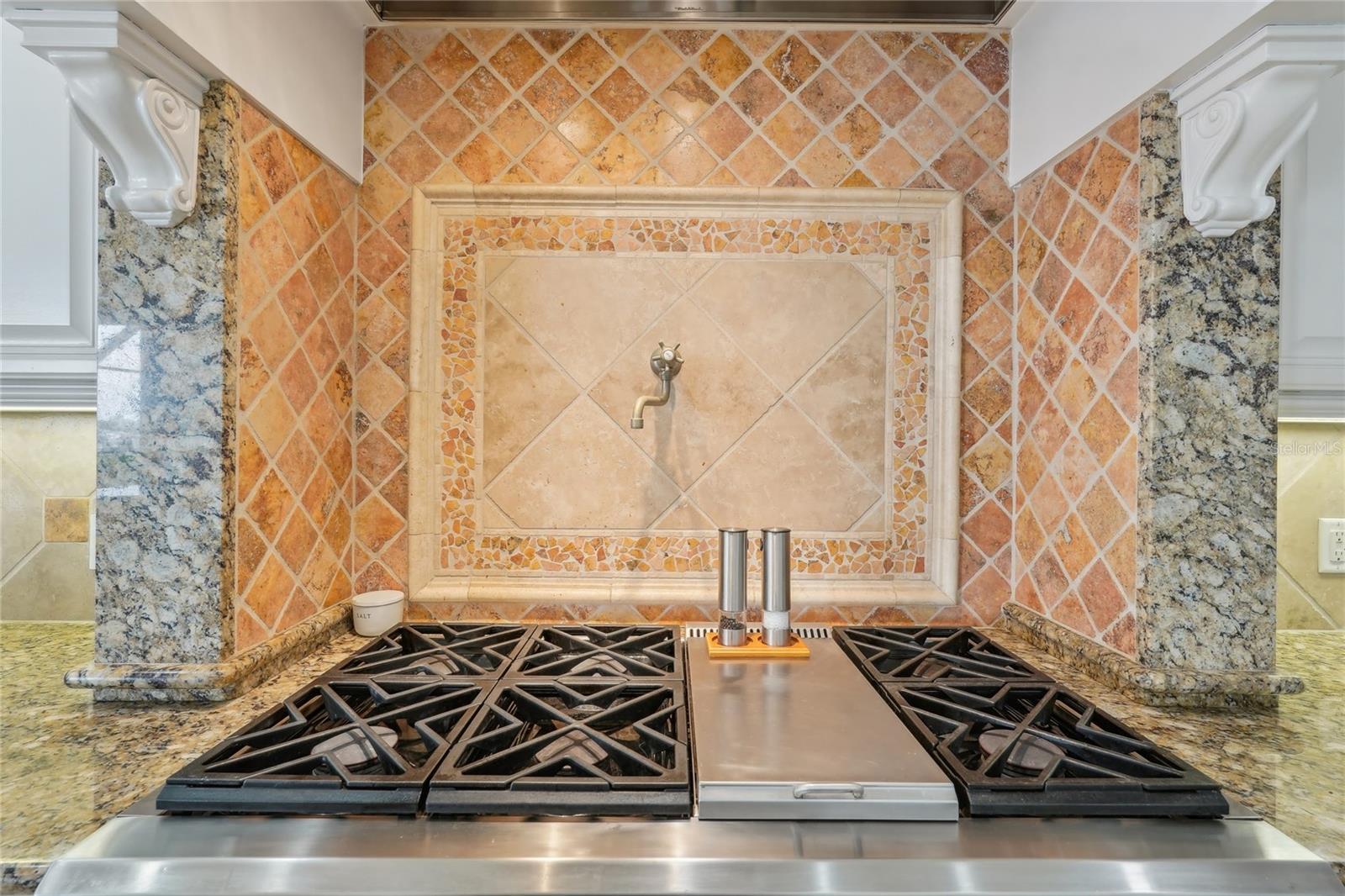 805 3RD ST E, PALMETTO, FL, 34221