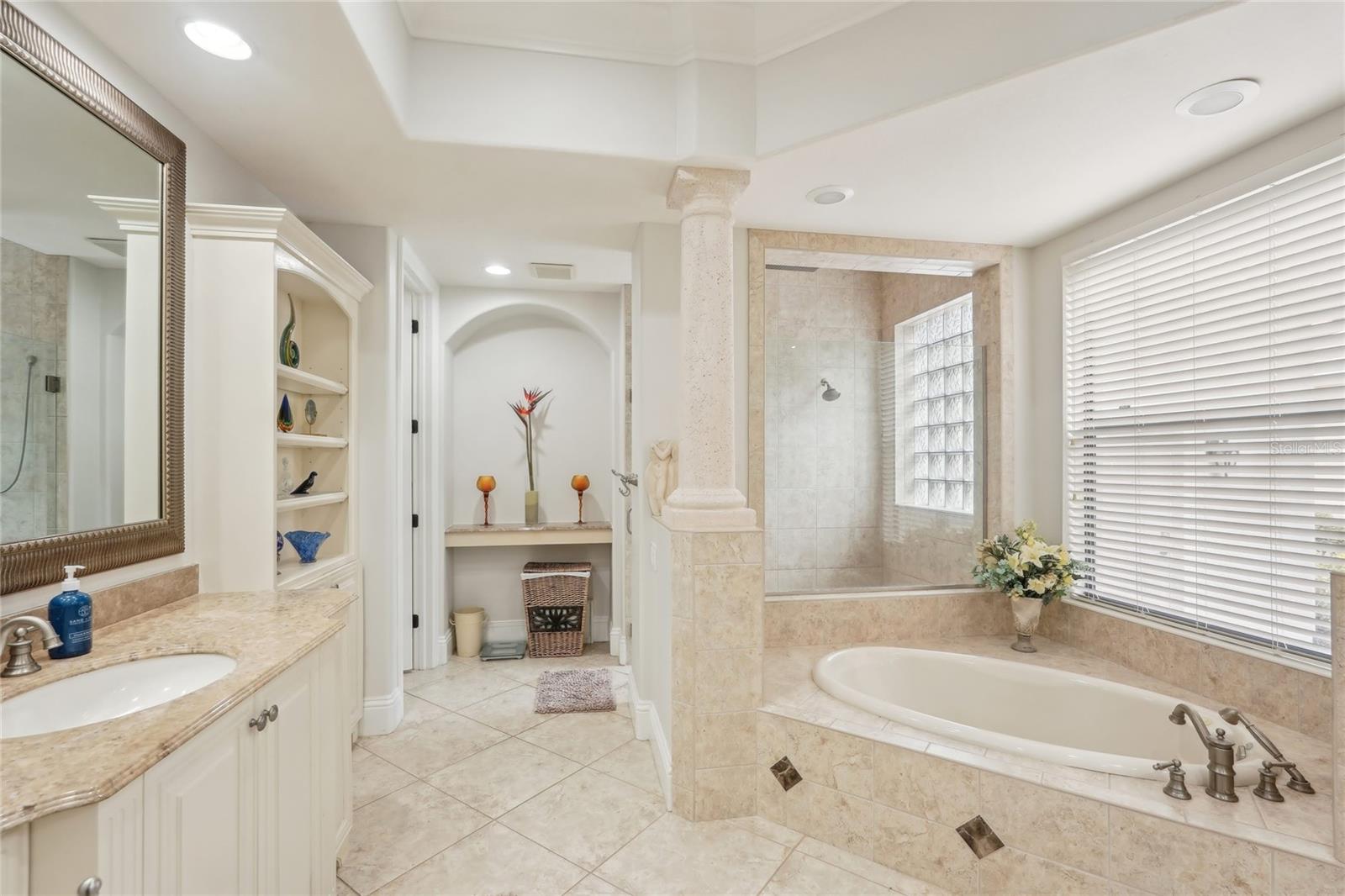 805 3RD ST E, PALMETTO, FL, 34221