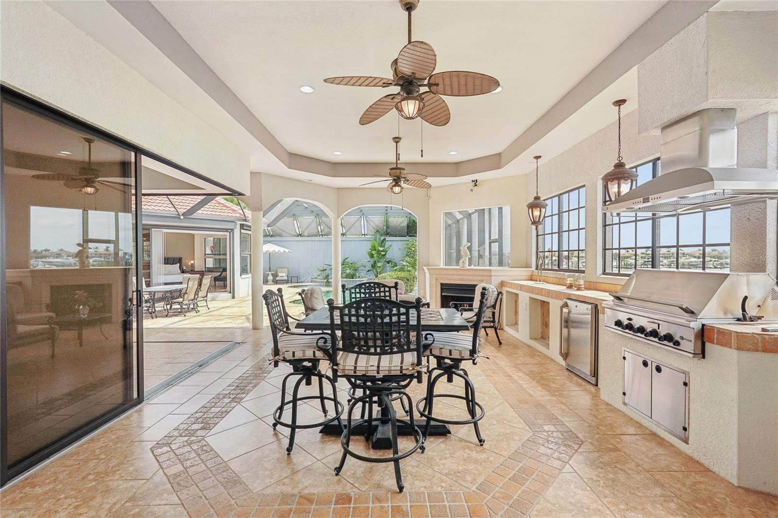 805 3RD ST E, PALMETTO, FL, 34221