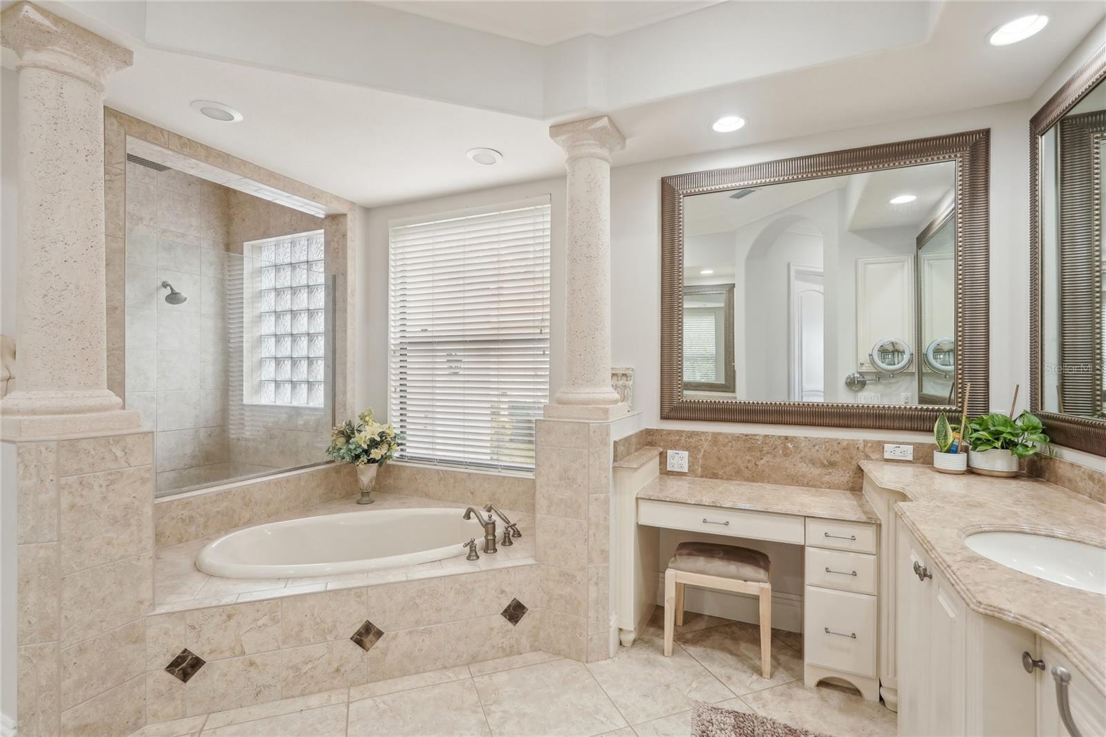 805 3RD ST E, PALMETTO, FL, 34221