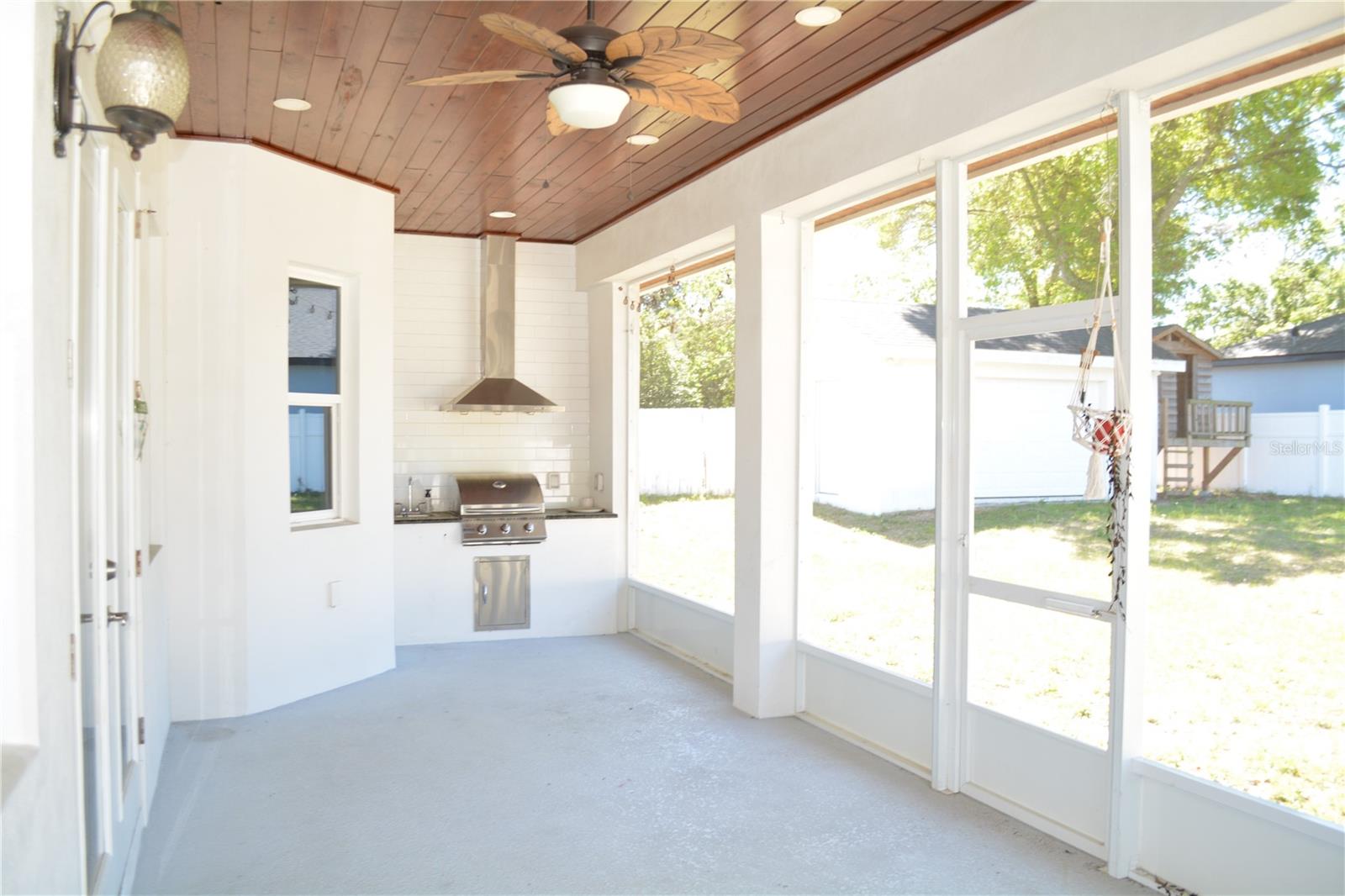 402 S HUDSON ST, ORLANDO, FL, 32835