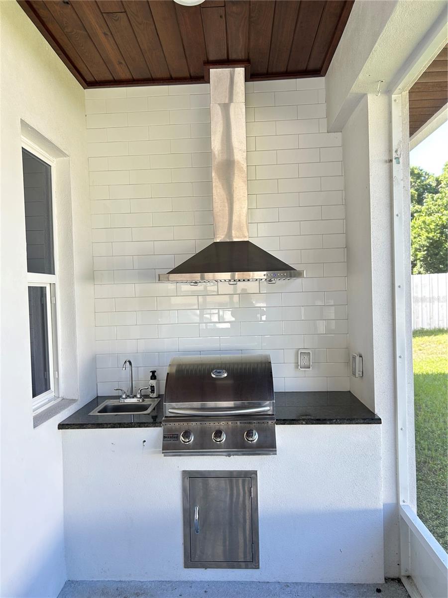 402 S HUDSON ST, ORLANDO, FL, 32835
