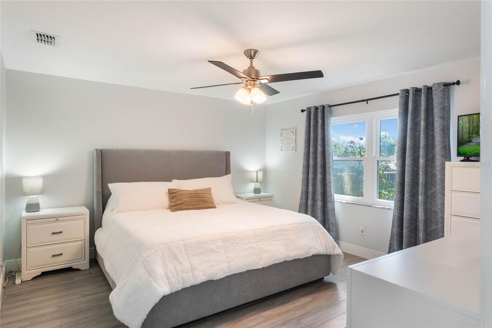 284 MISSISSIPPI WOODS LN, ORLANDO, FL, 32824