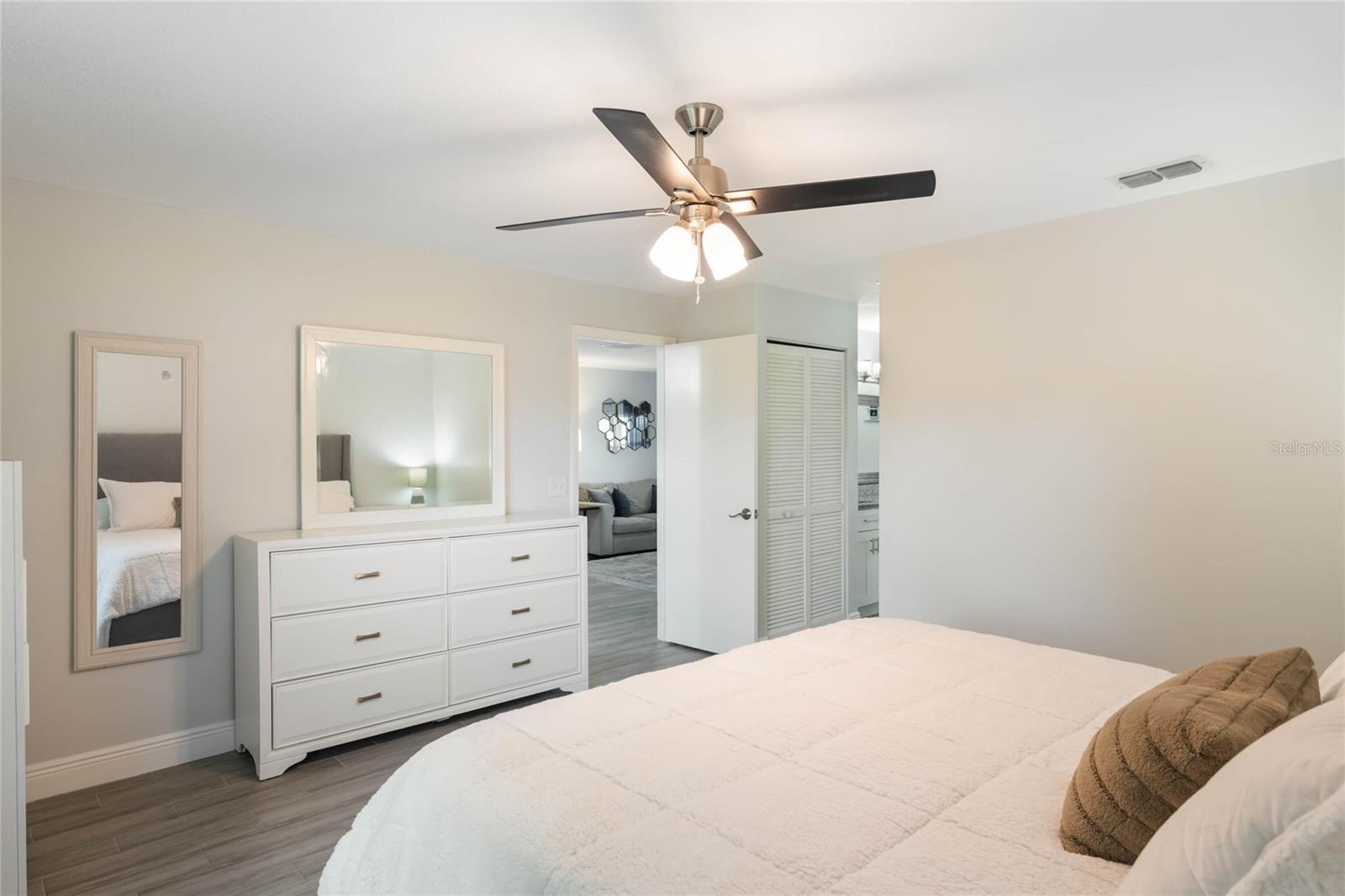 284 MISSISSIPPI WOODS LN, ORLANDO, FL, 32824