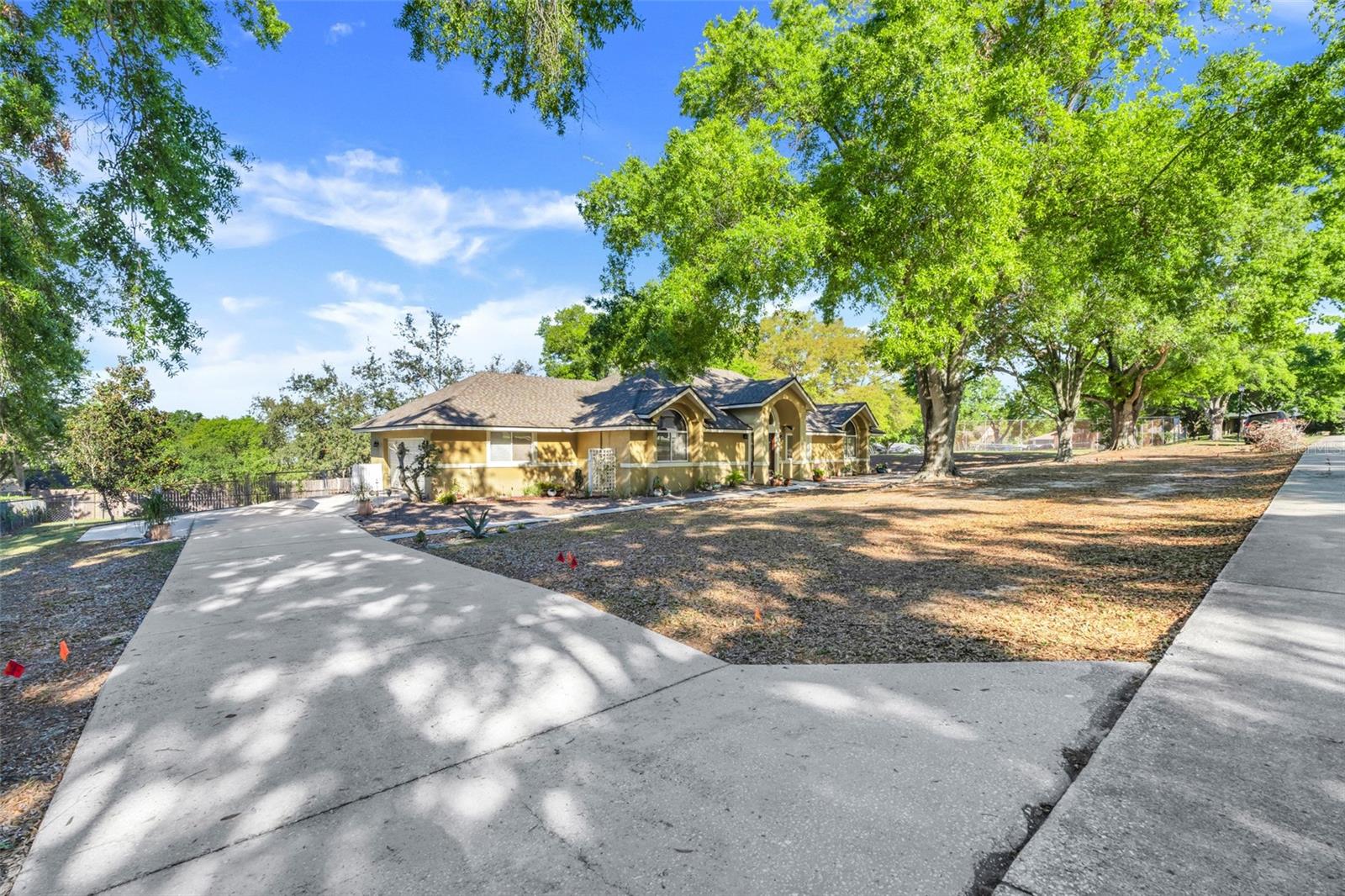10640 PARKWAY DR, CLERMONT, FL, 34711