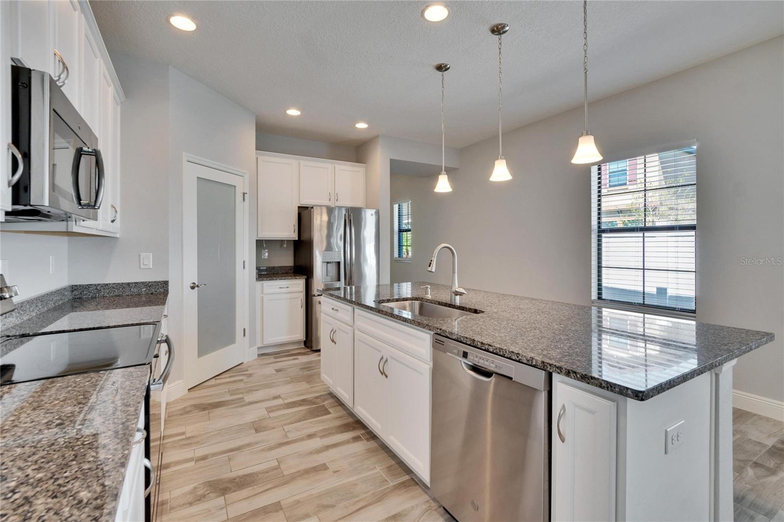 12427 BAY ESTUARY BND, RIVERVIEW, FL, 33579