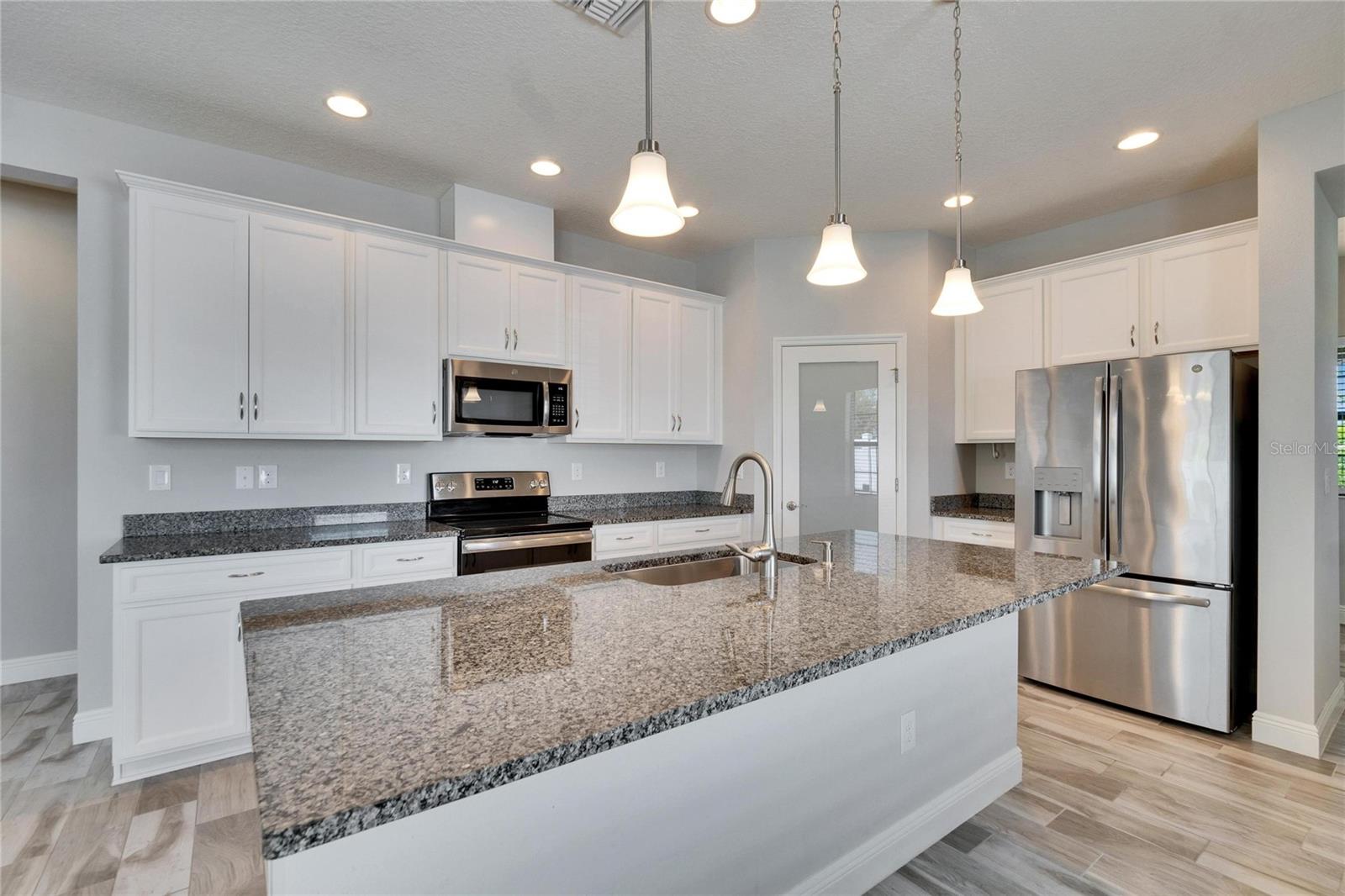 12427 BAY ESTUARY BND, RIVERVIEW, FL, 33579
