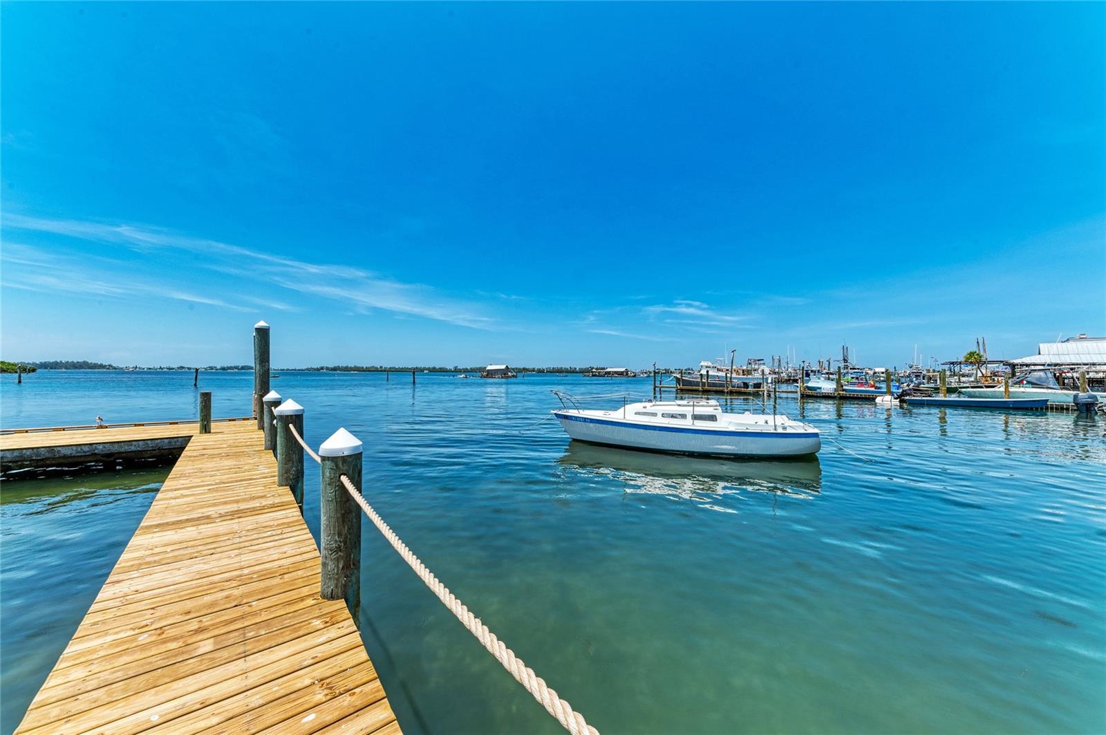 12204 45TH AVENUE DR W, CORTEZ, FL, 34215