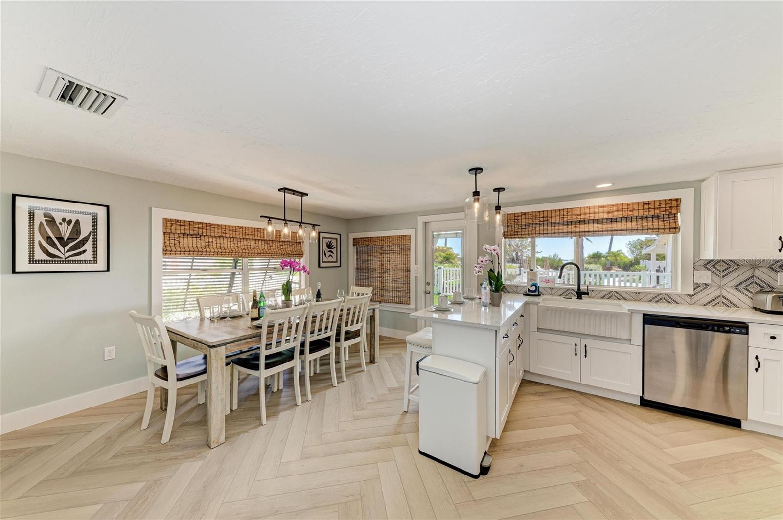 12204 45TH AVENUE DR W, CORTEZ, FL, 34215