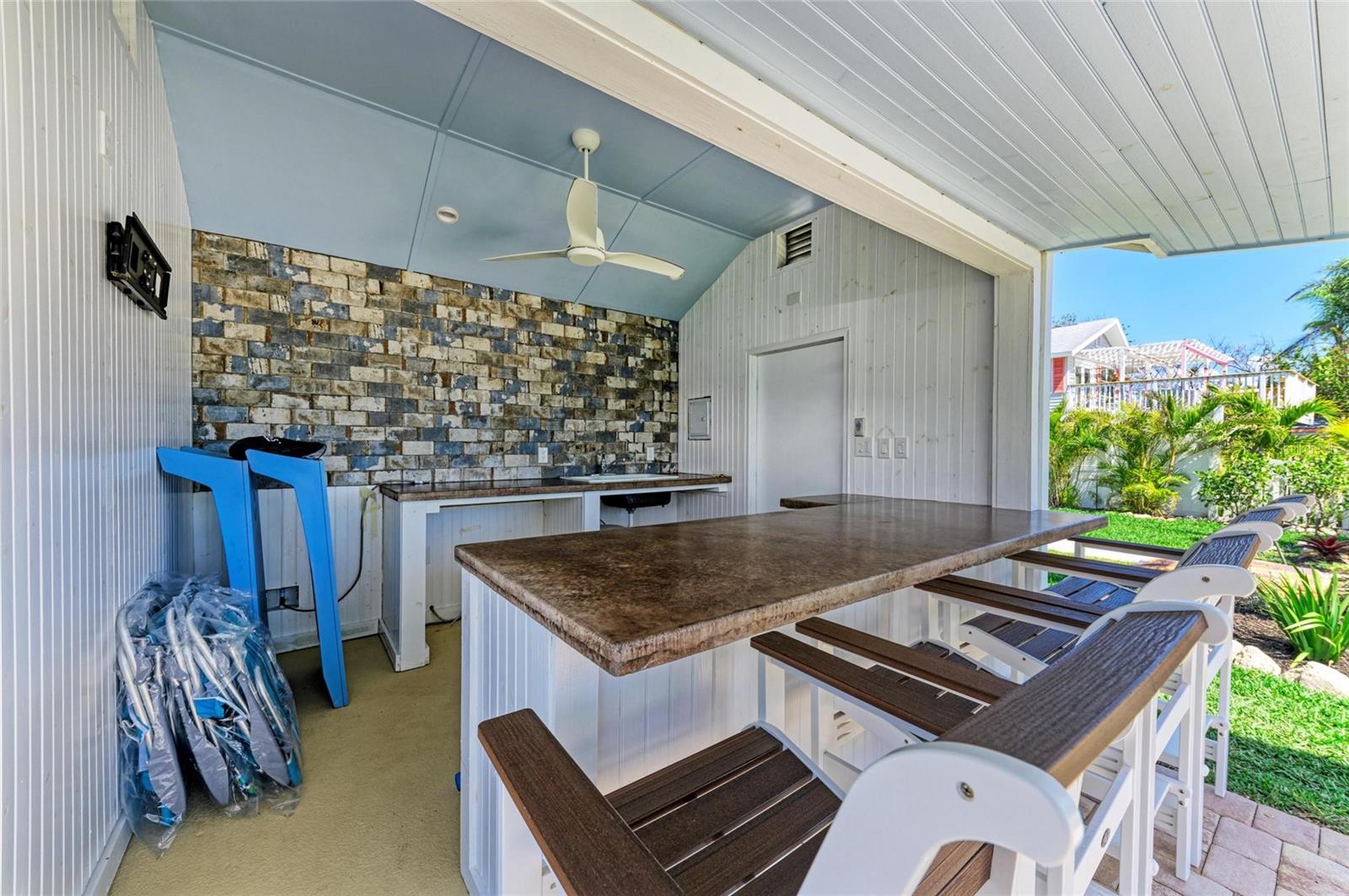 12204 45TH AVENUE DR W, CORTEZ, FL, 34215