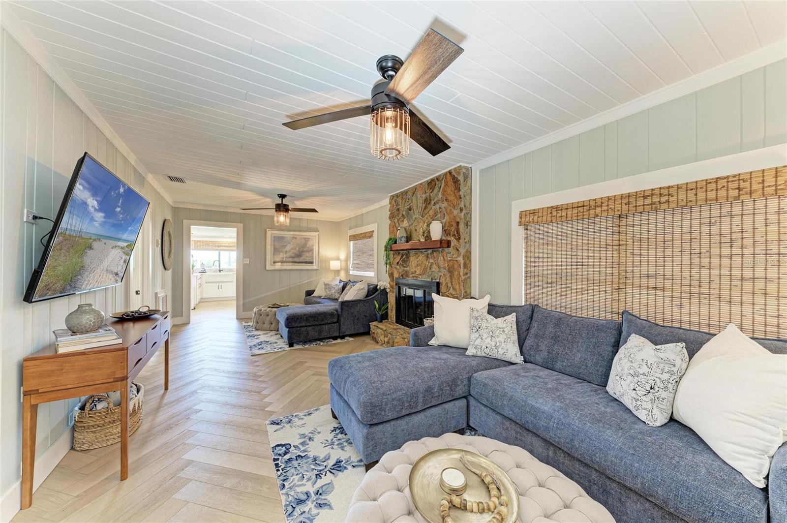 12204 45TH AVENUE DR W, CORTEZ, FL, 34215