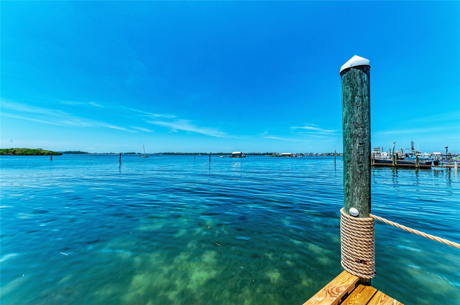 12204 45TH AVENUE DR W, CORTEZ, FL, 34215