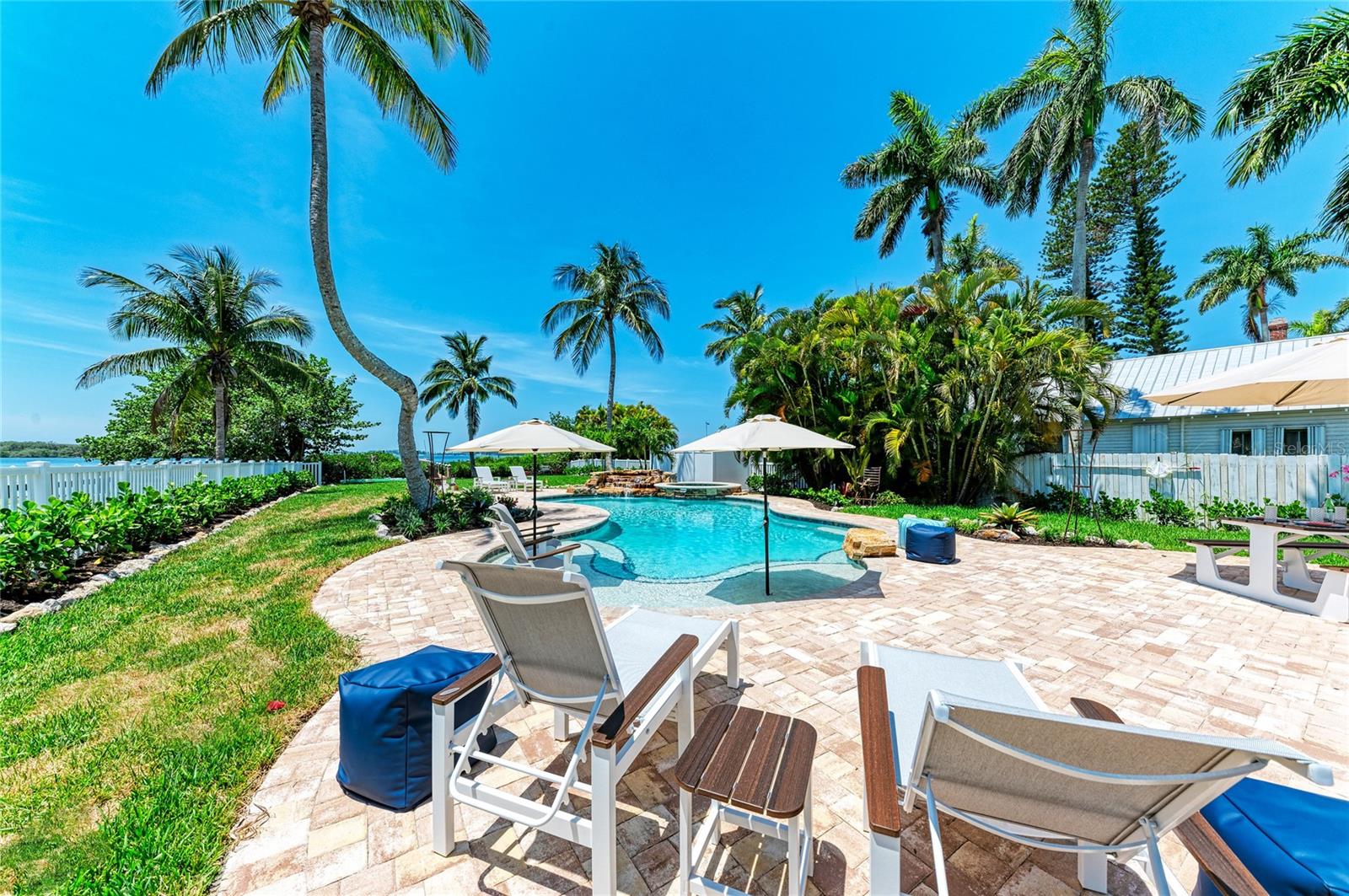 12204 45TH AVENUE DR W, CORTEZ, FL, 34215