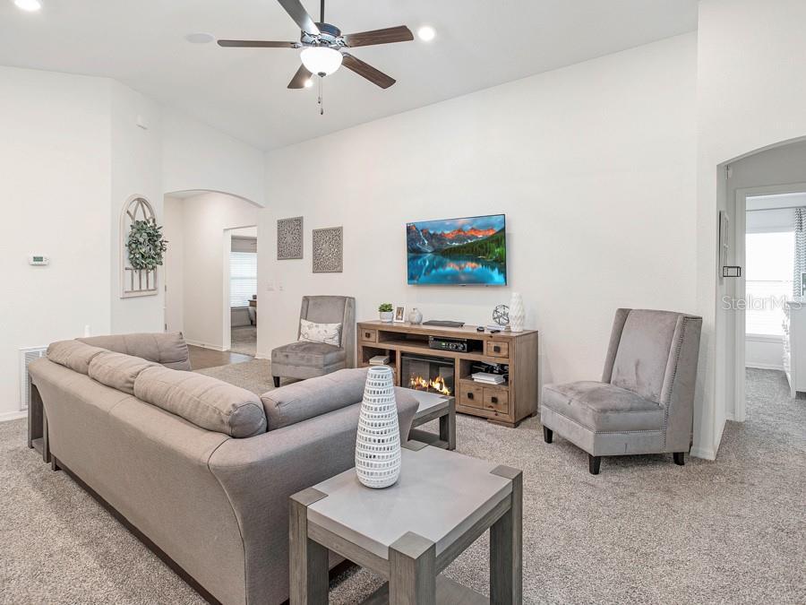 1757 BURROWS AVE, LAKELAND, FL, 33811