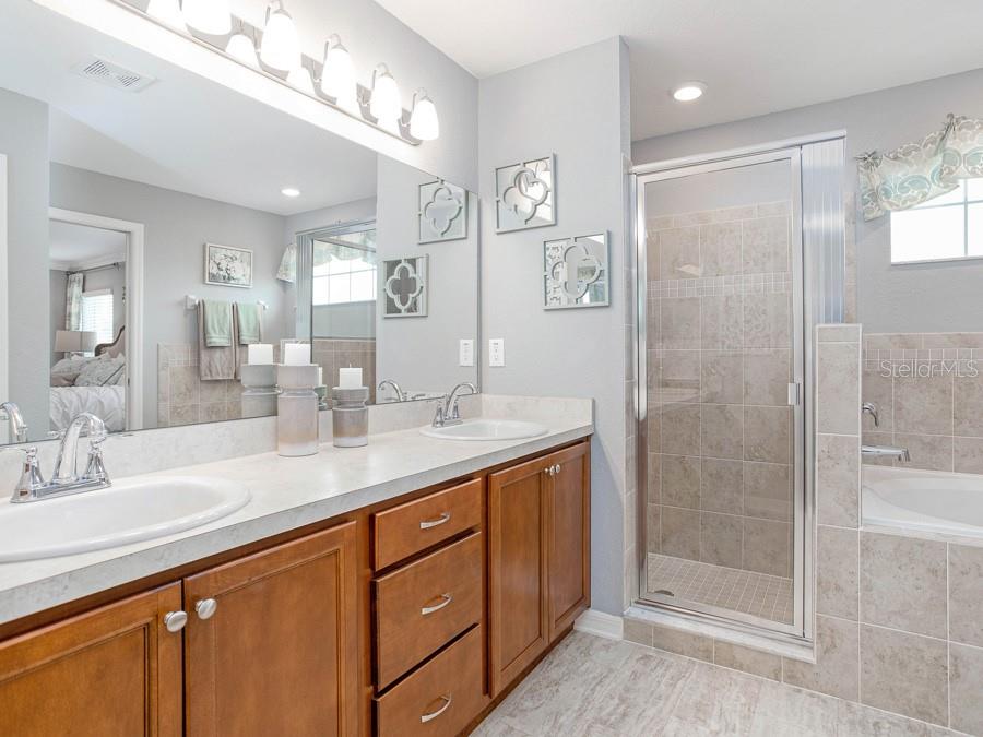 1757 BURROWS AVE, LAKELAND, FL, 33811