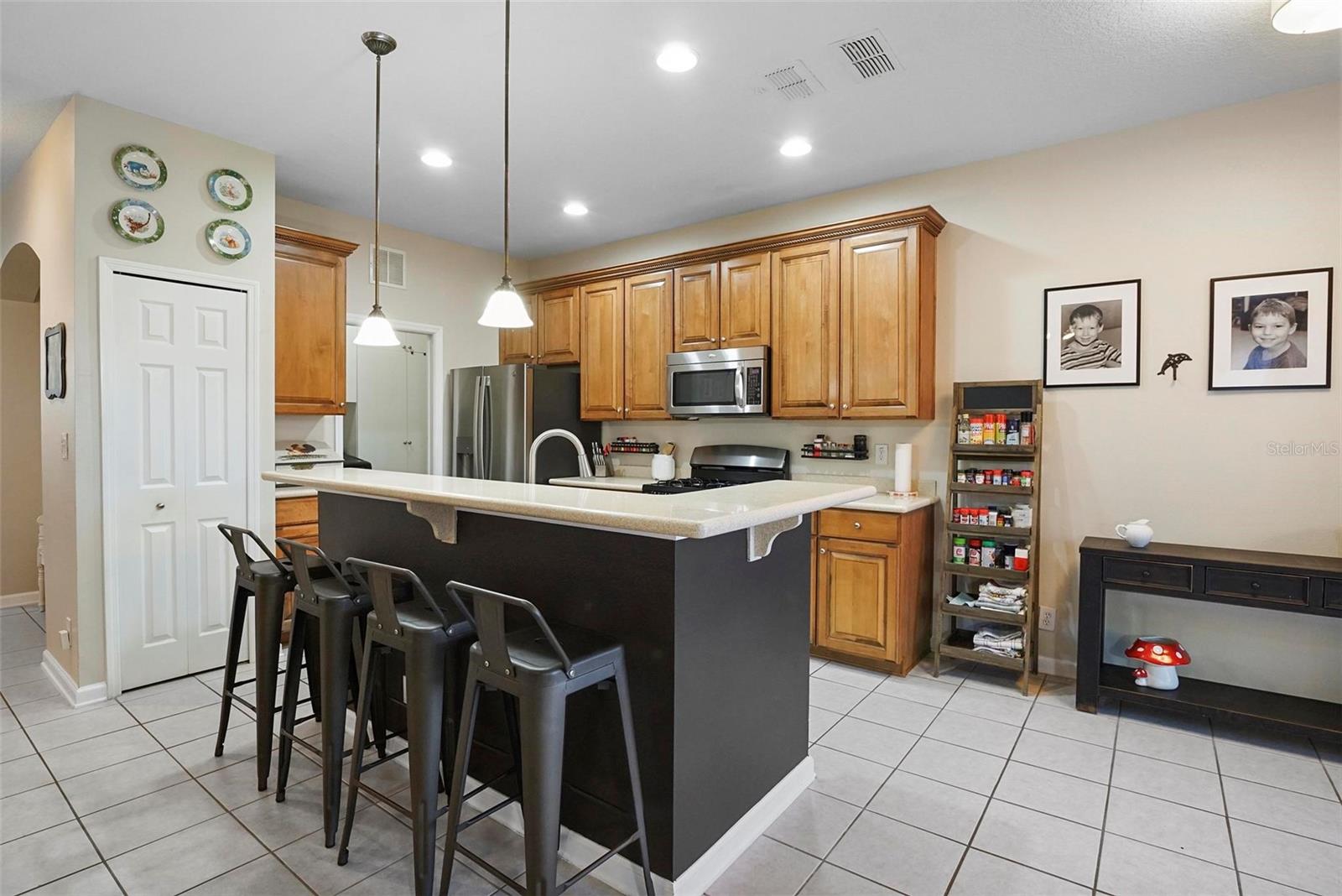 104 W LAKE VICTORIA CIR, DELAND, FL, 32724