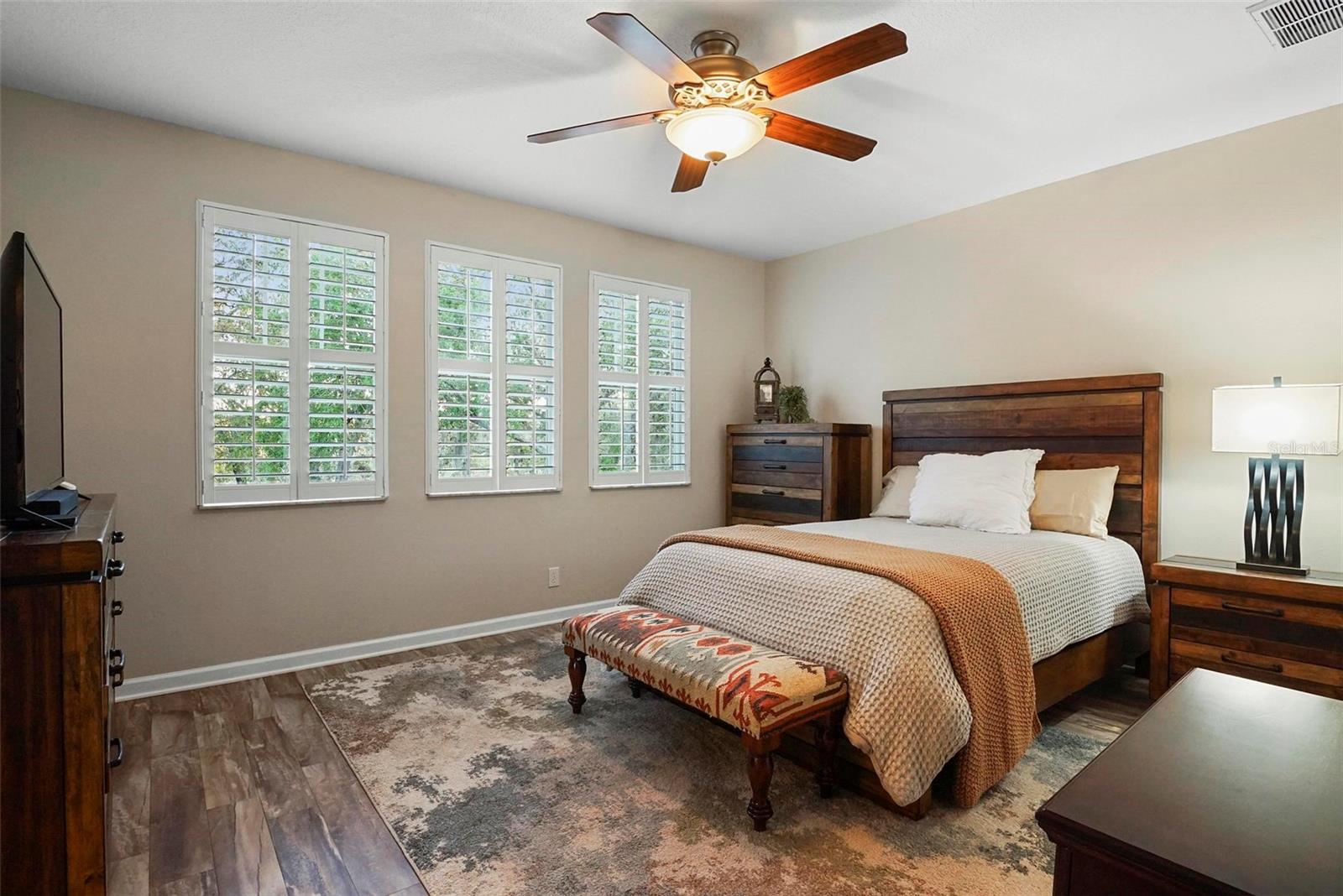 104 W LAKE VICTORIA CIR, DELAND, FL, 32724