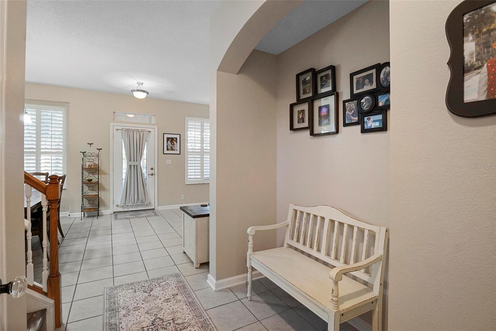 104 W LAKE VICTORIA CIR, DELAND, FL, 32724