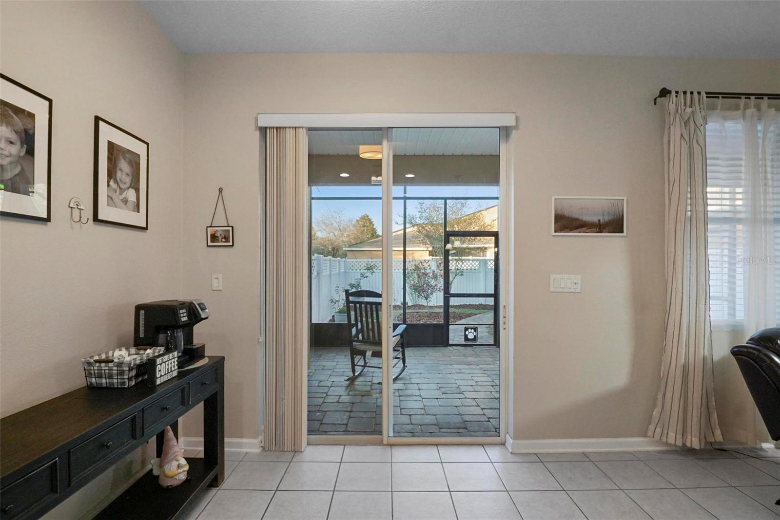 104 W LAKE VICTORIA CIR, DELAND, FL, 32724