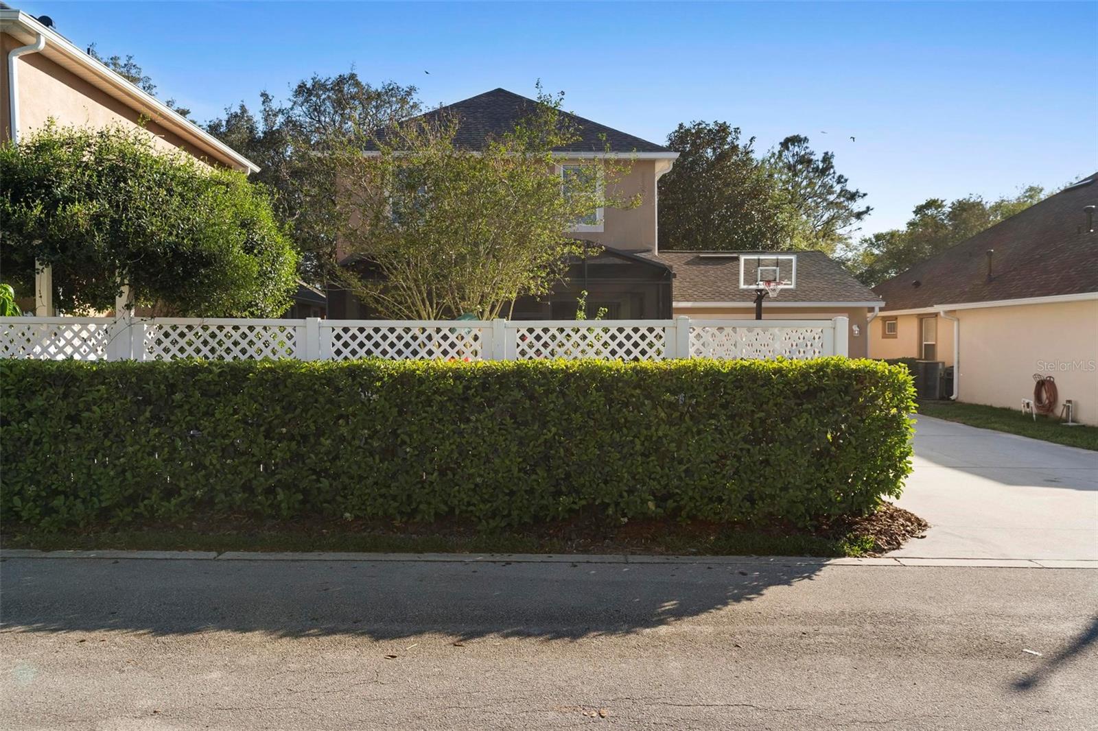 104 W LAKE VICTORIA CIR, DELAND, FL, 32724