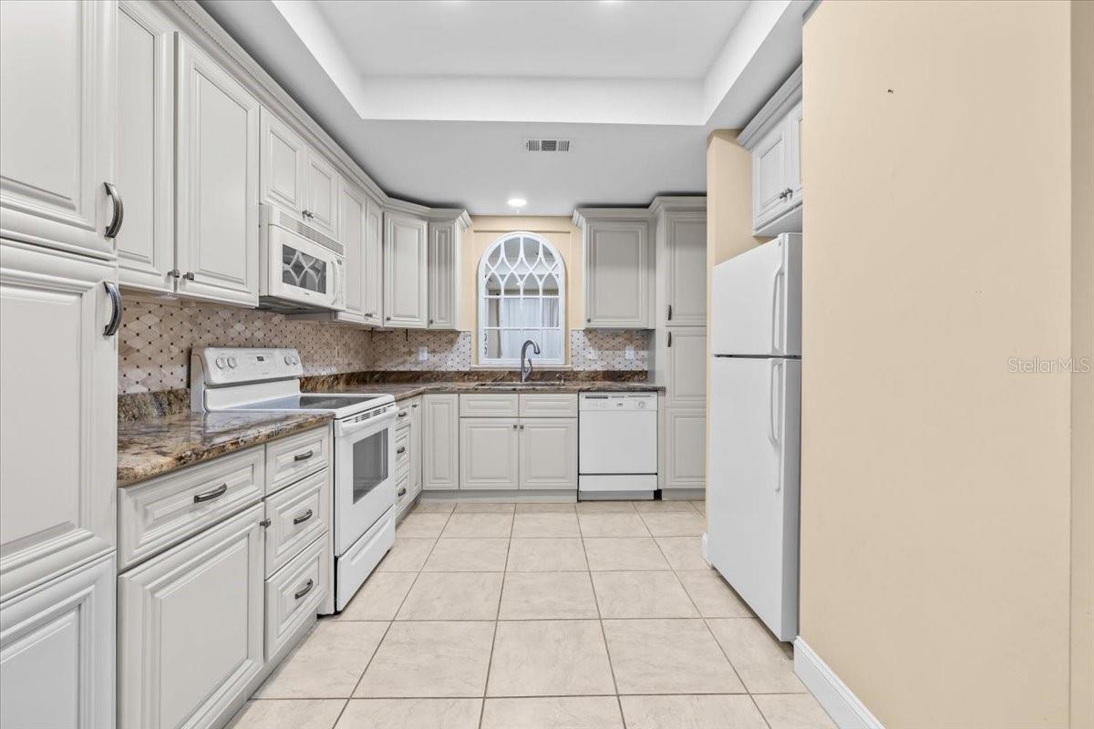 3460 COUNTRYSIDE BLVD #56, CLEARWATER, FL, 33761