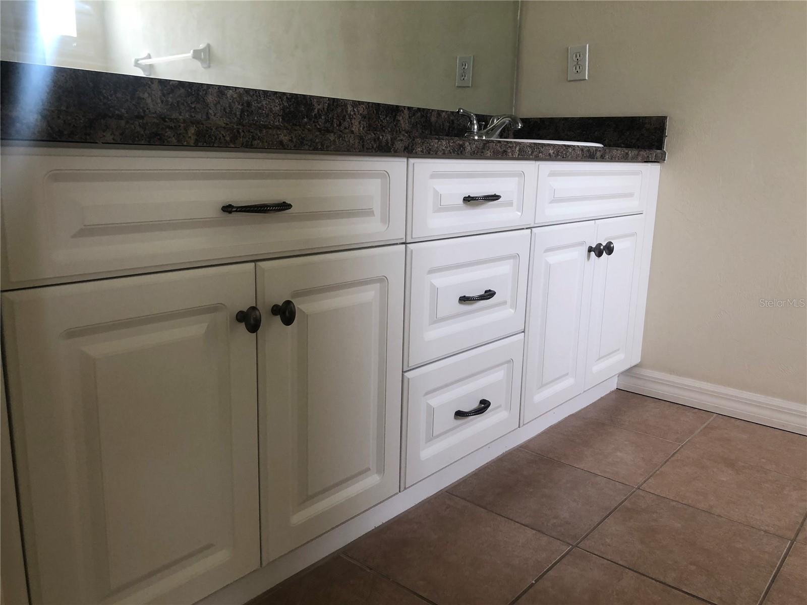 1569 NW 29TH RD #4, GAINESVILLE, FL, 32605