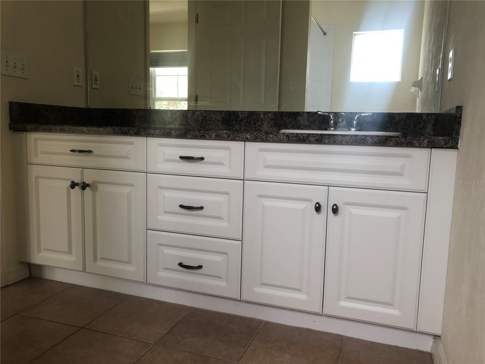 1569 NW 29TH RD #4, GAINESVILLE, FL, 32605